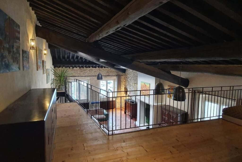 Grand Loft En Plein Coeur Du Vieux-Port Apartment Marseille Luaran gambar